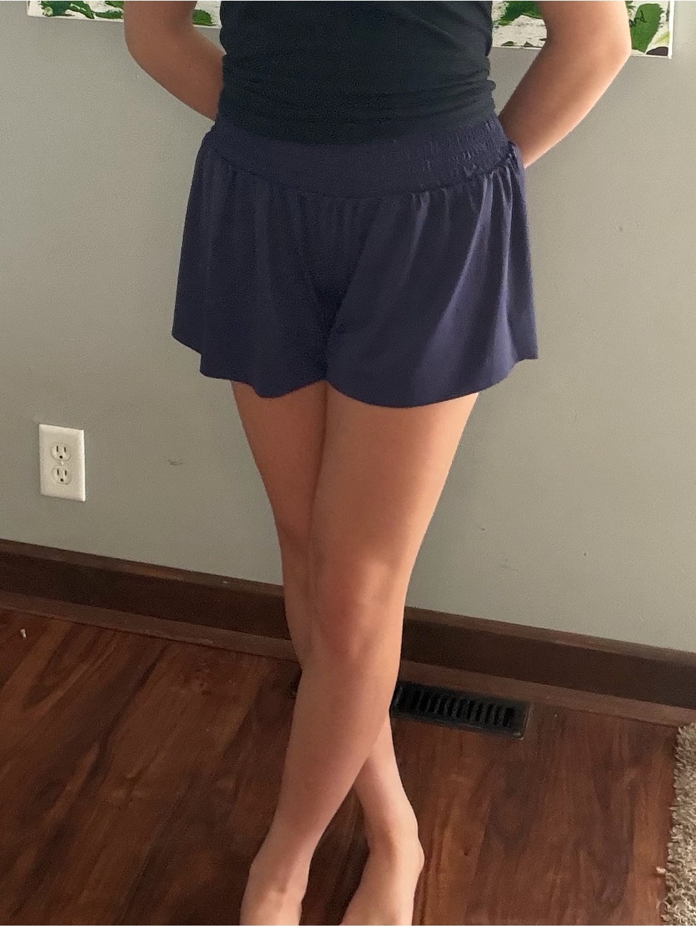 Women's Navy Elastic-Waist Active Shorts